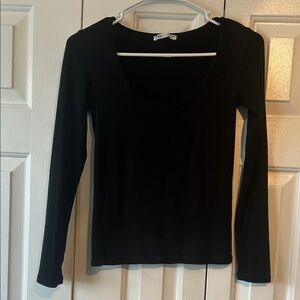 Zara Classic Black Long Sleeve Top